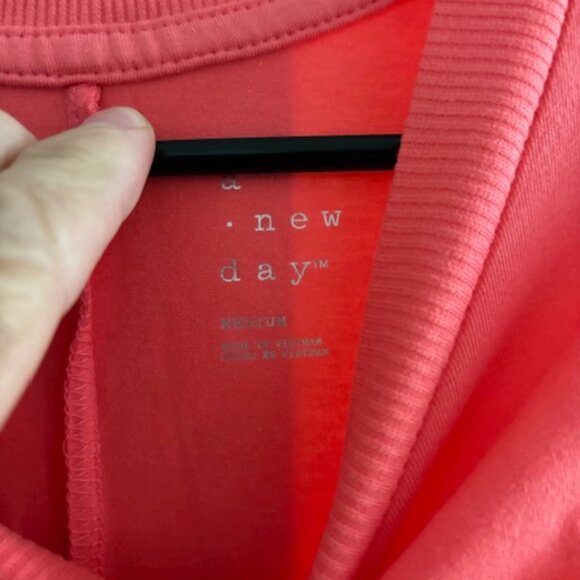 WOMANS A NEW DAY KNEE LENGTH DRESS SIZE M     NWT    R - Picture 2 of 3